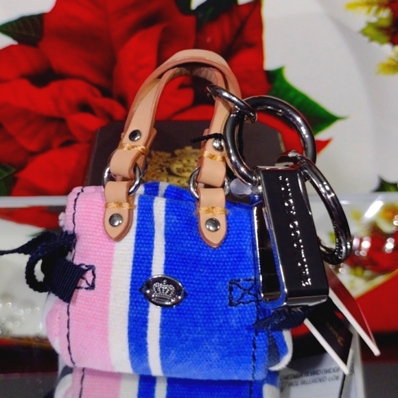 RESERVED for Zhaylah Juicy ✨ Mini 🛍️ Key Ring NWT - Picture 3 of 6